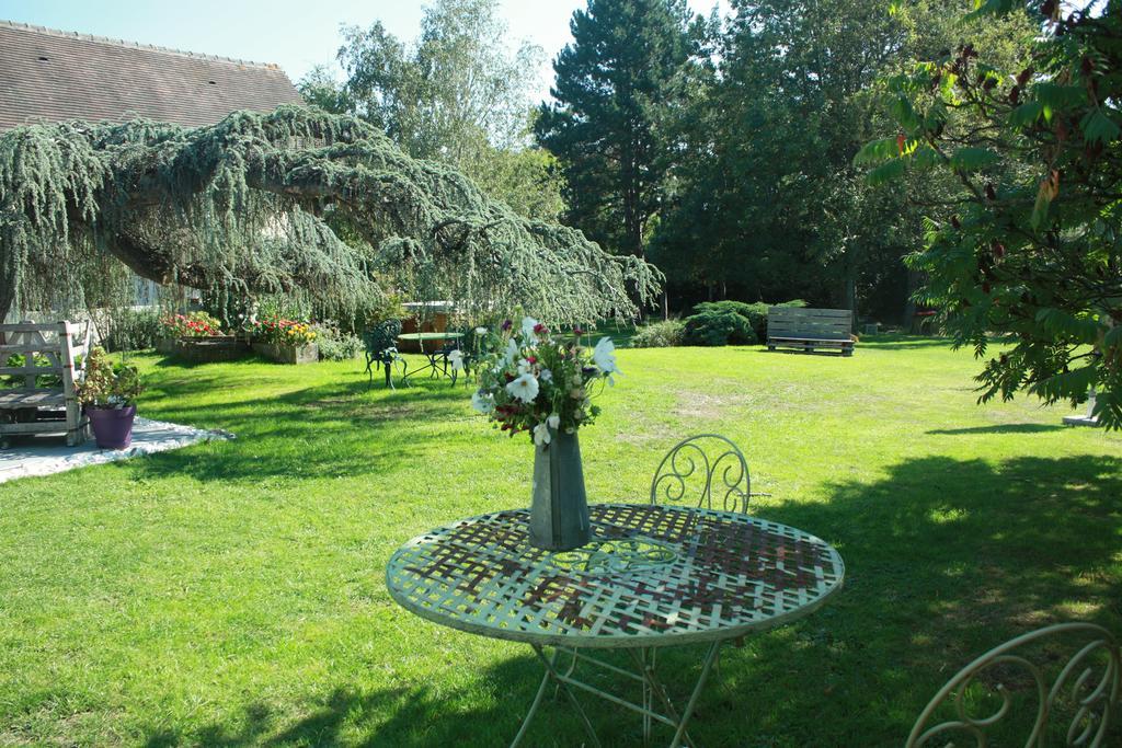 Maison Prairie Bonheur Bed and Breakfast Magny-les-Hameaux Exterior foto